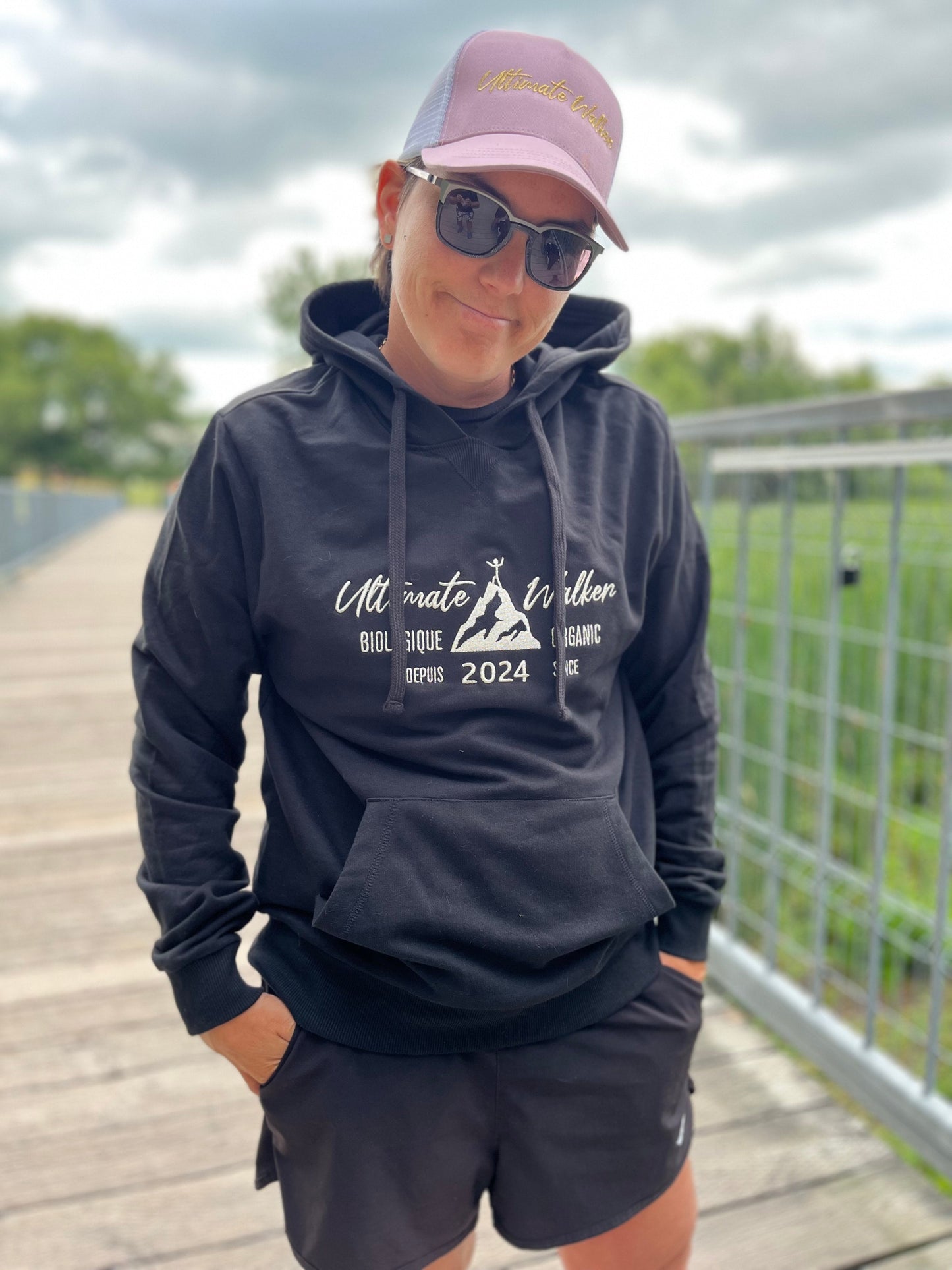 Coton ouaté unisexe coton biologique « Le Classique rouge métallique» Ultimate Walker inc.