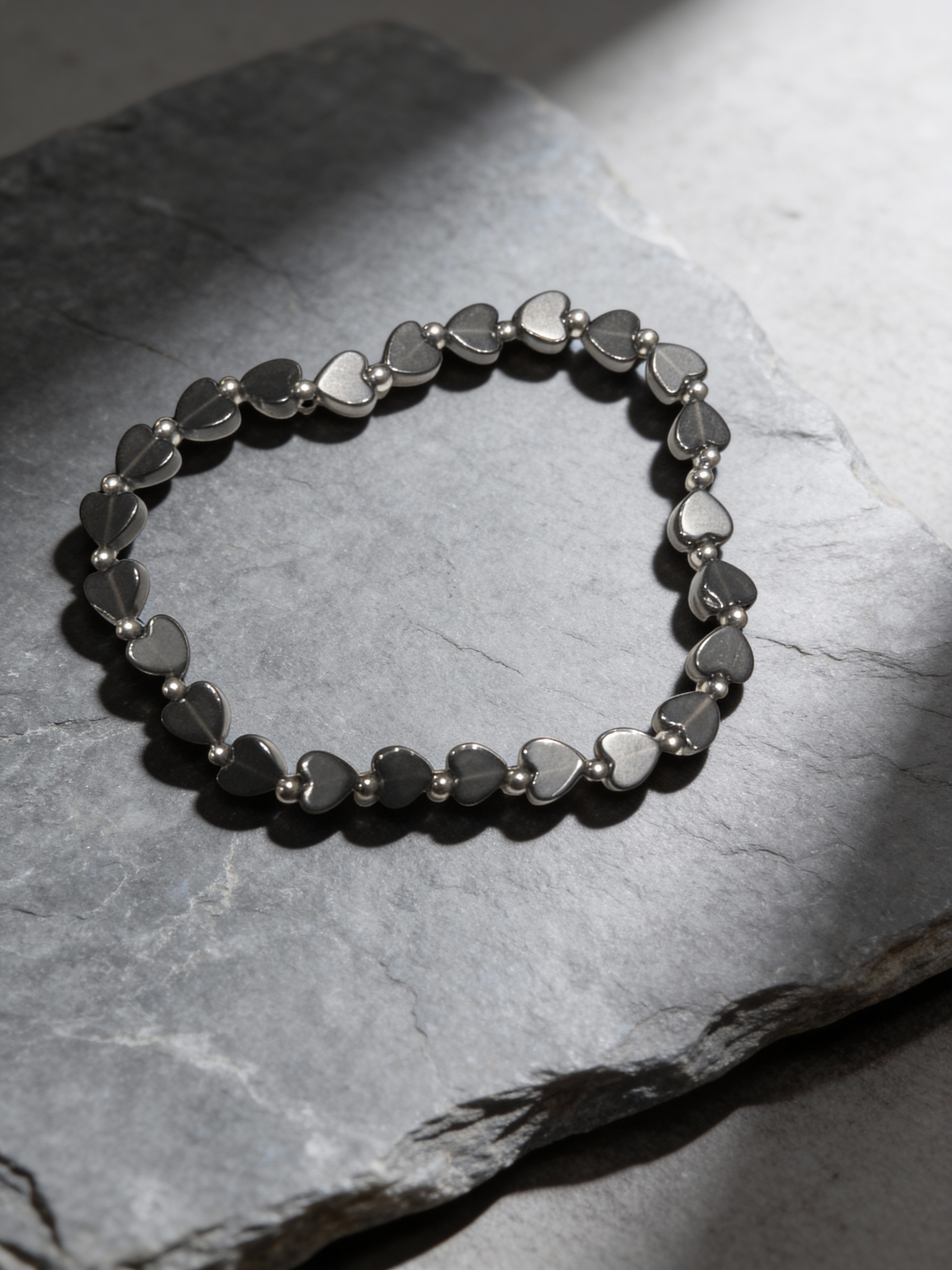 Bracelet de pierre en forme de cœur - obsidienne noire - Ultimate Walker Ultimate Walker inc.